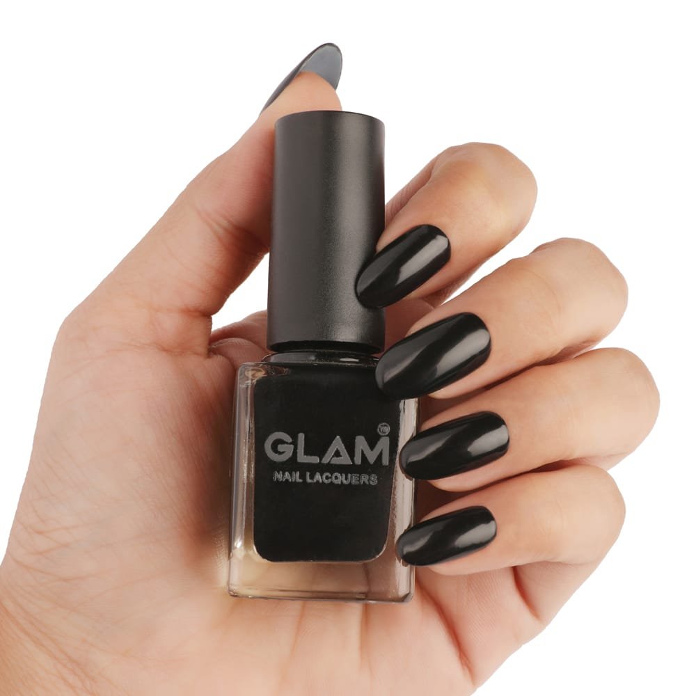 glam_mani_pedi_nail_polish_black_01
